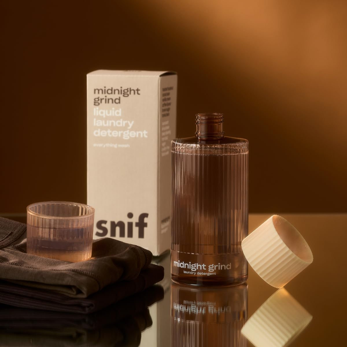 Snif Laundry Detergent, Clean and Crisp Scents, Non-Irritating to Skin, Clean, Non-Toxic, Vegan, Cruelty Free